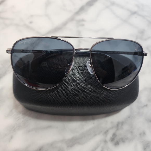 NEW Authentic Salvatore Ferragamo Aviator Unisex Sunglasses main image 4